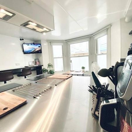 Apt 09 Stylish Studio Steps From Sea & Promenade Brighton Bagian luar foto