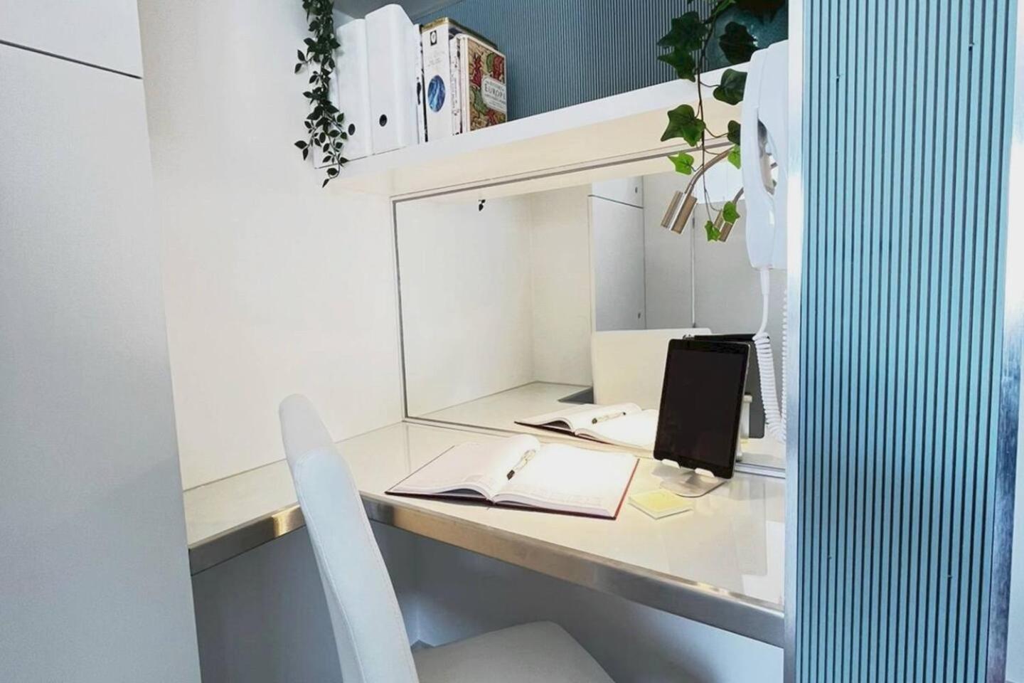 Apt 09 Stylish Studio Steps From Sea & Promenade Brighton Bagian luar foto