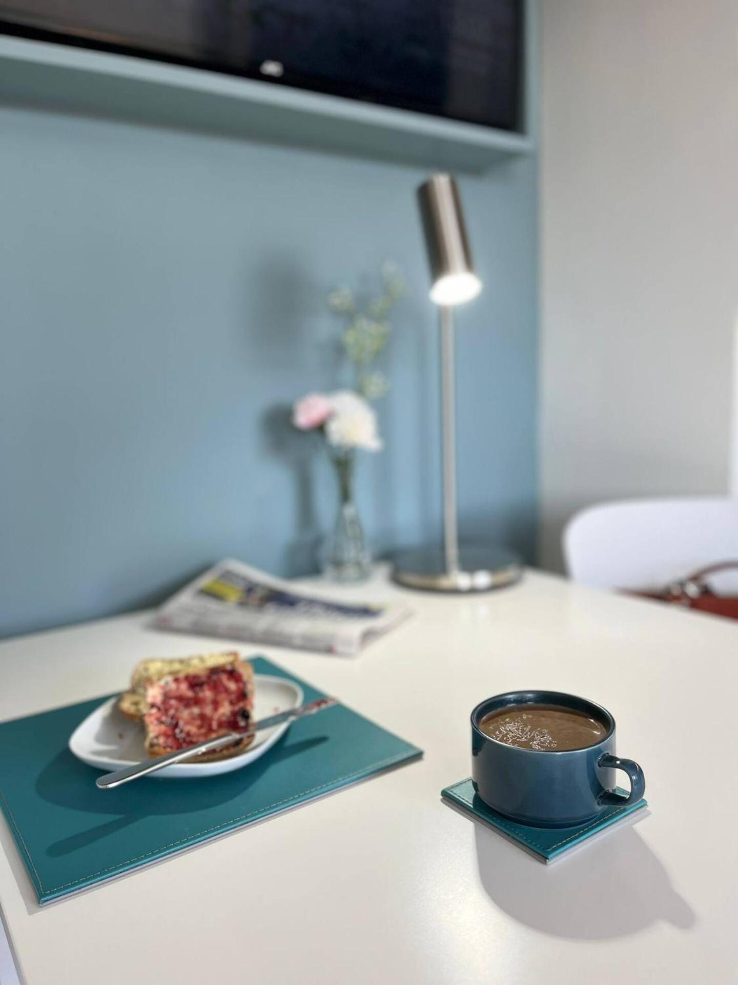 Apt 09 Stylish Studio Steps From Sea & Promenade Brighton Bagian luar foto