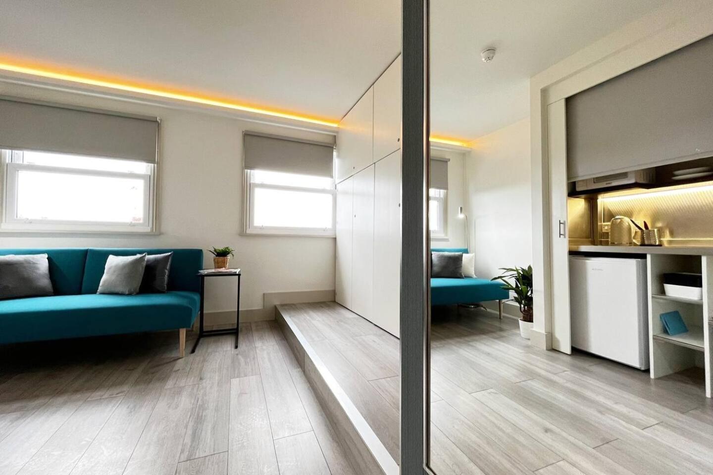 Apt 09 Stylish Studio Steps From Sea & Promenade Brighton Bagian luar foto